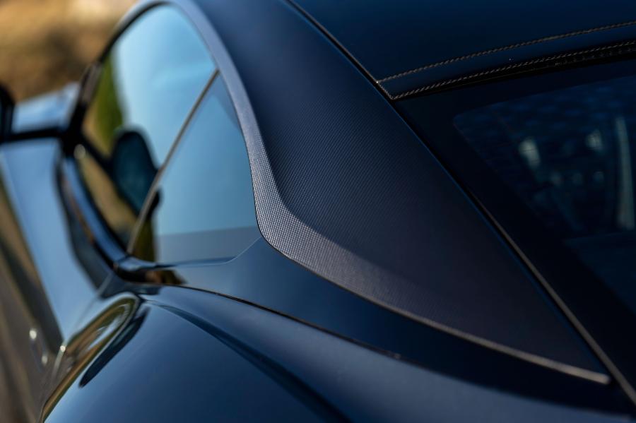 Детали экстерьера Aston Martin DB11 AMR Signature Edition 2018 года  (UK) (фото 6 из 40)